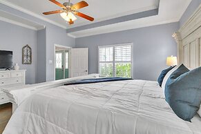 Larkin It Easy 4 Bedroom Home