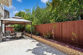 Sunny Serenity: Pet Friendly 5BR Home In San Jose by RedAwning