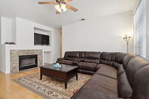 Sunny Serenity: Pet Friendly 5BR Home In San Jose by RedAwning