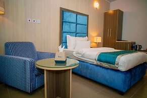 Riviera Luxury Boutique Hotel