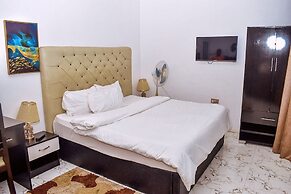 Riviera Luxury Boutique Hotel