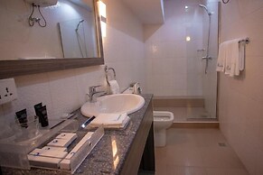 Riviera Luxury Boutique Hotel