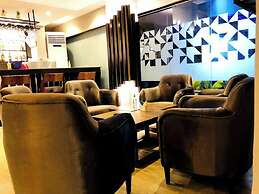 Riviera Luxury Boutique Hotel