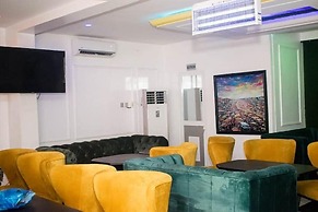 Riviera Luxury Boutique Hotel