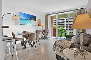 Serene Cozy Retreat with Balcony