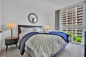 Serene Cozy Retreat with Balcony