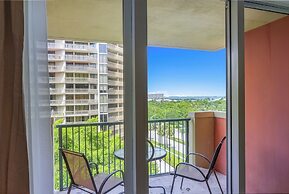 Serene Cozy Retreat with Balcony
