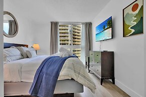 Serene Cozy Retreat with Balcony