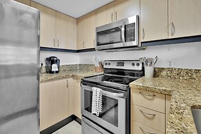 Serene Cozy Retreat with Balcony