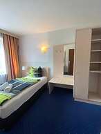 Hotel Regina - DG drei D.G. GmbH