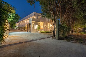 Corbett The Regnum Resort