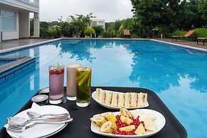 Corbett The Regnum Resort