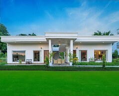 Corbett The Regnum Resort