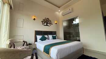 Corbett The Regnum Resort