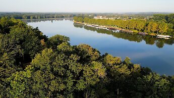 Forest-view Mansion, Hainaut
