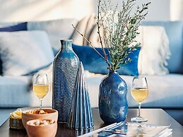 Grand Lakeside Escape by Belvilla