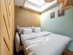 Premium Lodge in the Woods by Belvilla