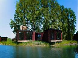 Belvilla Modern Leaf Bungalow With Terrace