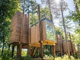 Belvilla Cozy Tree Loft in Forest Bliss