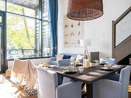 Timeless Lakeside Mansion by Belvilla