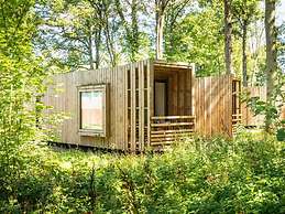 Belvilla Picturesque Cabin in Nature