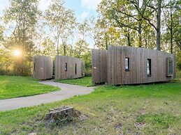 Belvilla Enchanting Lodge in Nature