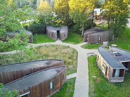 Belvilla Forest Docking Retreat