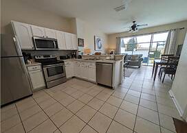 Beautiful 3 bed Townhome in Windsor Hills Resort