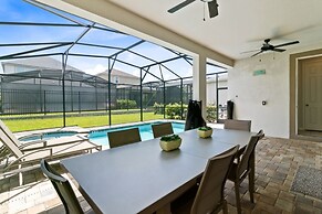 Incredible Resort 4 bed Pool Spa Home