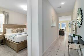 Incredible Resort 4 bed Pool Spa Home