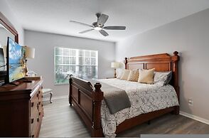 6 Bedroom Disney Home Lanai Screened Pool Spa