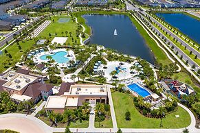 Luxury 6 Bed Villa With Pool Spa in Solara Resort