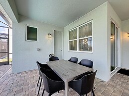 Luxury 6 Bed Villa With Pool Spa in Solara Resort