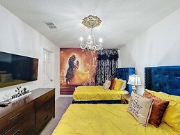 Luxury 6 Bed Villa With Pool Spa in Solara Resort