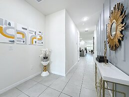 Luxury 6 Bed Villa With Pool Spa in Solara Resort