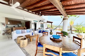 Villa Frente al Mar con Hermosas Vistas