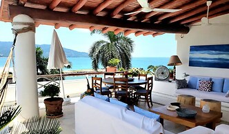 Villa Frente al Mar con Hermosas Vistas