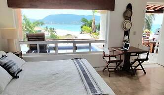 Villa Frente al Mar con Hermosas Vistas