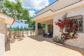 4033 Villetta Stefy by Barbarhouse