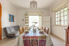 4033 Villetta Stefy by Barbarhouse