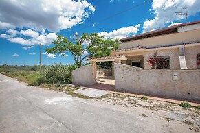 4033 Villetta Stefy by Barbarhouse