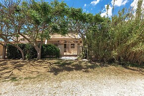 4033 Villetta Stefy by Barbarhouse