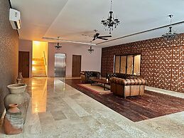 Giada Towers by The Spot Rentals