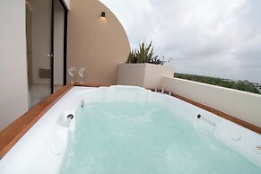 Giada Towers by The Spot Rentals