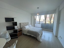 Modern Studio With Balcony in the Heart of Buenos Aires