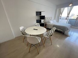 Modern Studio With Balcony in the Heart of Buenos Aires
