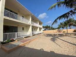 Wavecrest Beach Hotel & Resort