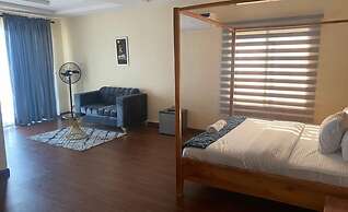 Wavecrest Beach Hotel & Resort