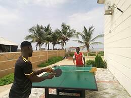 Wavecrest Beach Hotel & Resort