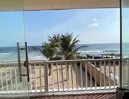 Wavecrest Beach Hotel & Resort